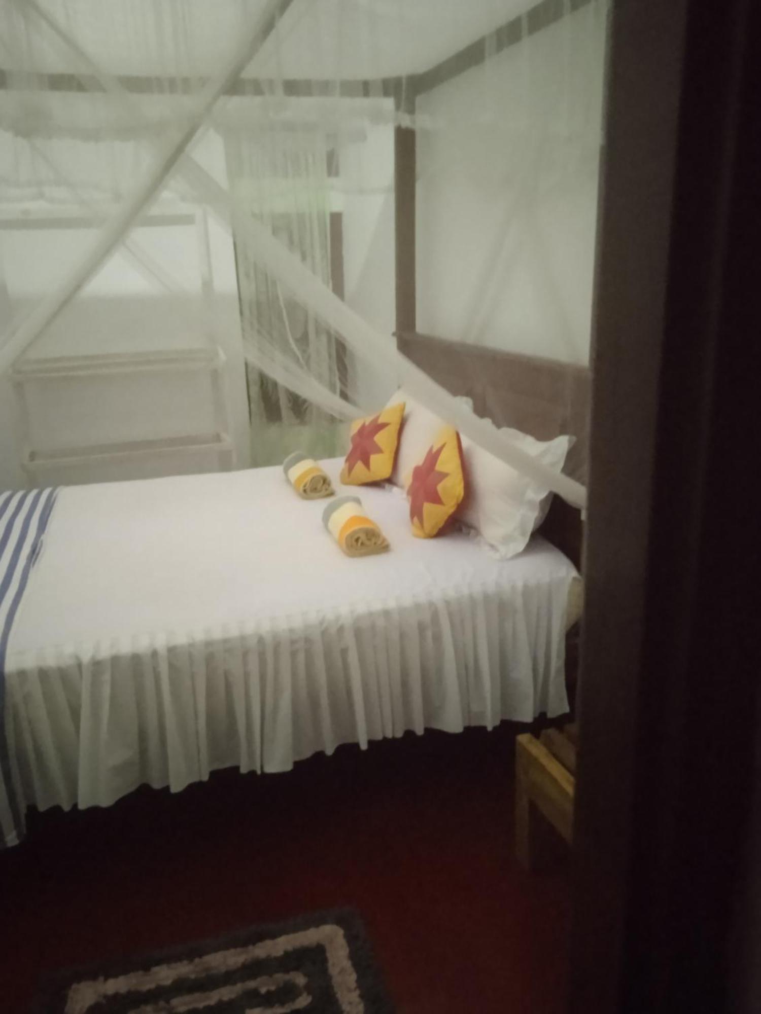 Sanaya Homestay Tangalle Phòng bức ảnh
