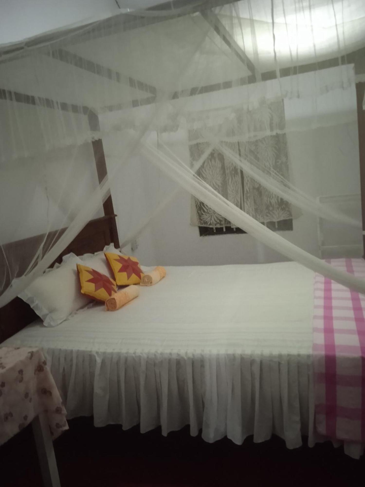 Sanaya Homestay Tangalle Phòng bức ảnh
